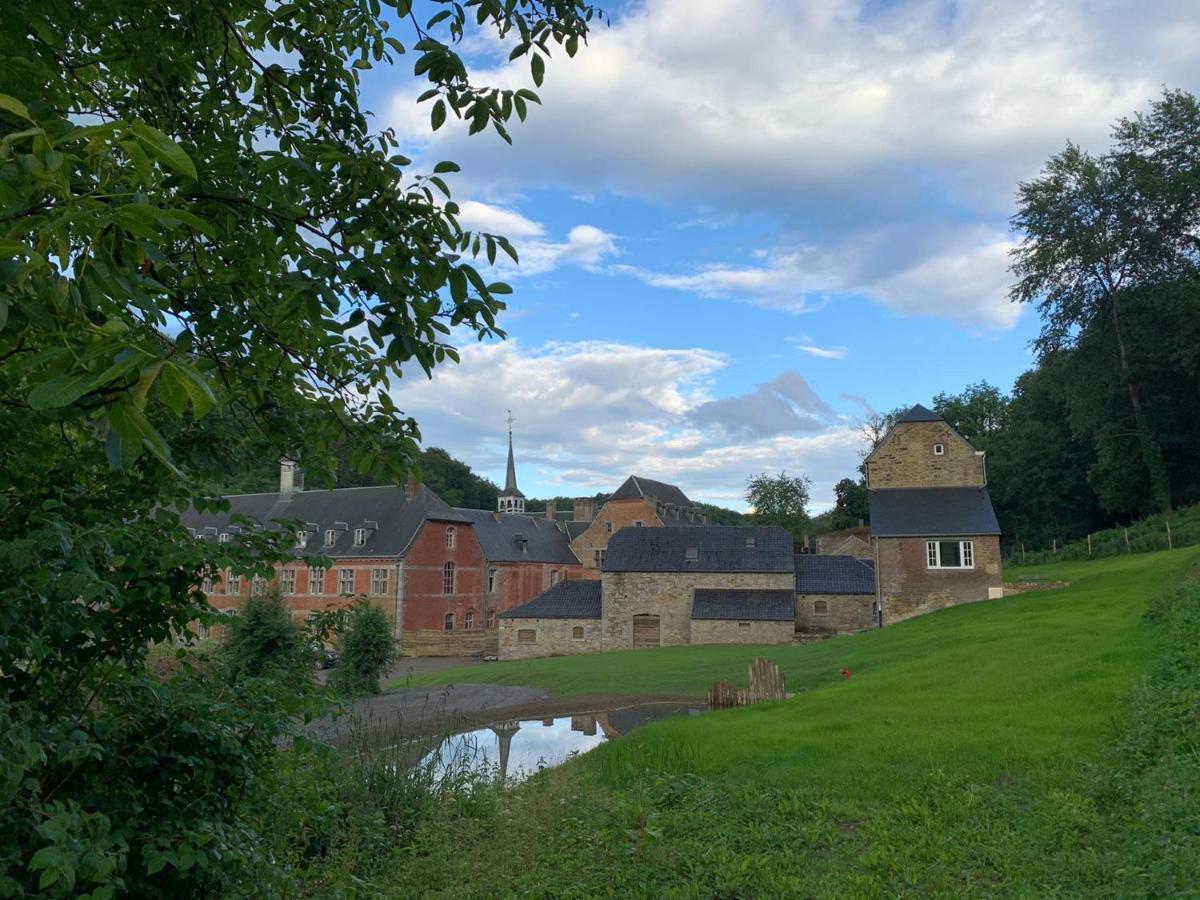 Abbaye Notre-Dame Du Vivier - Le Bief Du Vivier Villa Намюр Екстериор снимка